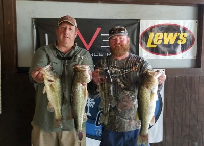 Read more about the article Tournament Results Santee Cooper Sept 22, 2018 Shanz & Dummond Weigh in 18.13 lbs to win!