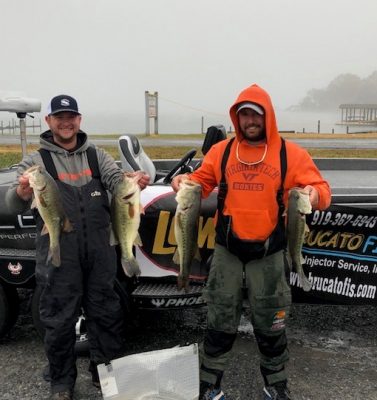 Read more about the article Tournament Results Smith Mtn Lake Dec 1, 2018 Farmer & Dudley Bust the 20 lb Mark! Take Home $1,060.00!