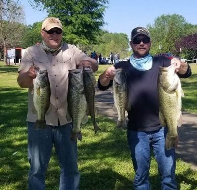 Read more about the article Tournament Results James River, VA April 27, 2019  Steve Lamm & Jesse Johnson Weighed in 25.13 lbs With a 9.22 lb James River Hammer 1st Place $2,871.00!