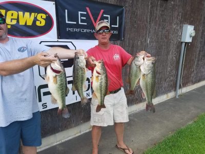 Read more about the article Tournament Results Santee Cooper, NC May 4, 2019 Max Terry & Emmett McCauley Weigh Up 26.50 lbs! $1,300.00 Santee Final is May 11 – 112 Teams Qualified!