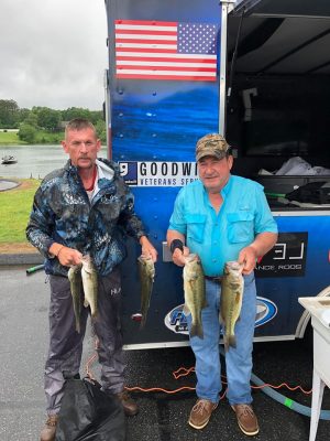 Read more about the article Tournament Results Lake Hickory, NC May 11, 2019 Petey Brookshire & Jeremy Beatty Win A Tough One! 13.60 lbs! Next Lake Hickory CATT is June 22 at Wittenburg!