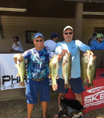 Read more about the article Tournament Results Wateree June 29, 2019 Chad Gainey & Mack Kitchens Bring in 18.29 lbs & Take Home $1,000.00. Next & Last Wateree Summer CATT is July 13th!